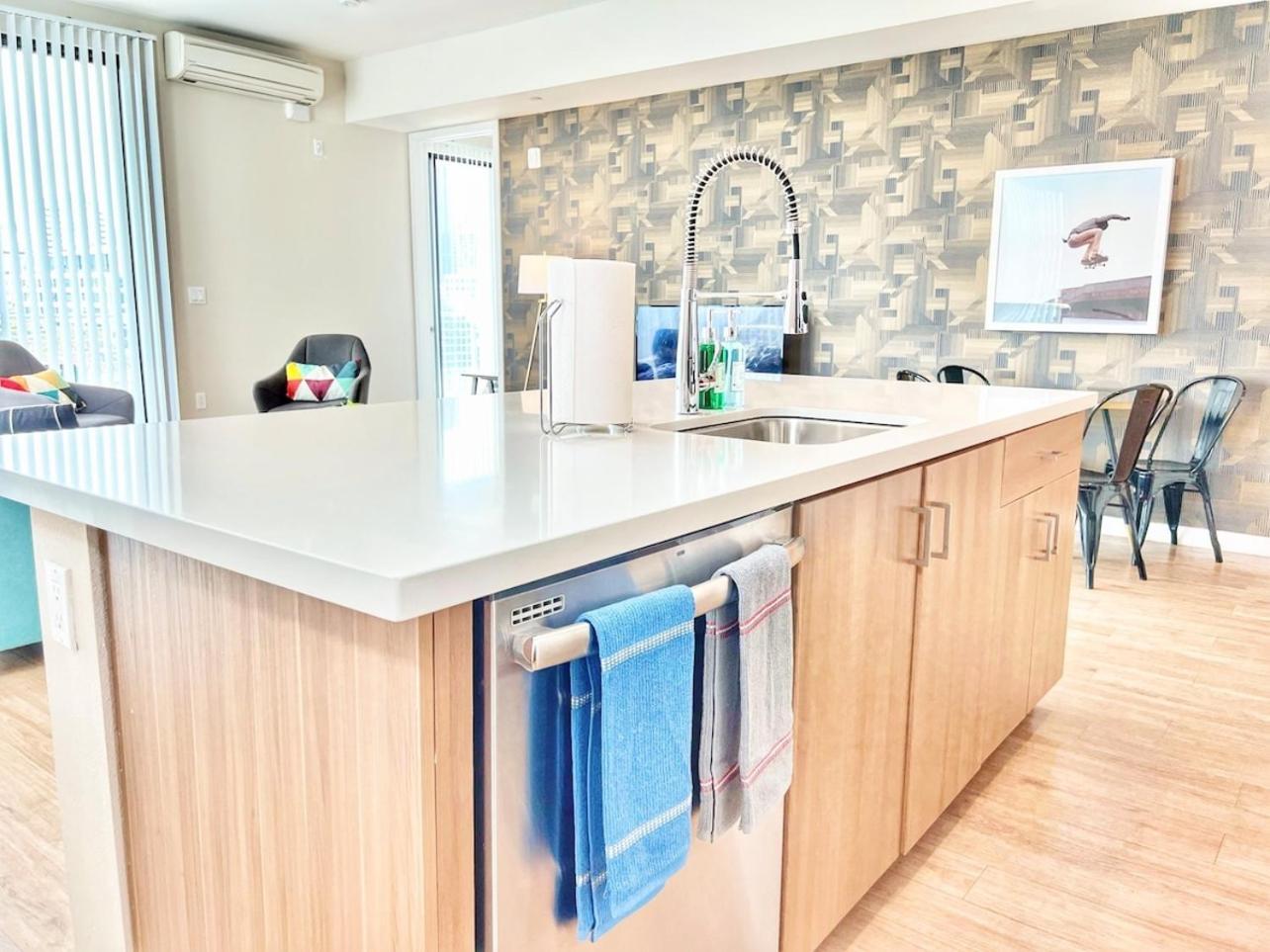 3 Bedroom Penthouse In Downtown! San Diego Exterior foto